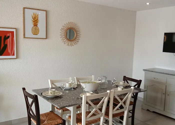 Superbe Vue Port Daire *